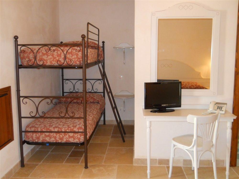 Masseria De Michele * Montalbano (Apulia)