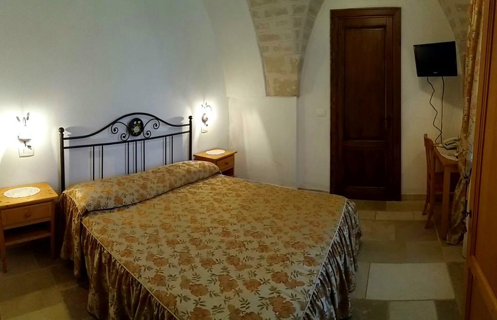 Masseria De Michele Montalbano (Apulia)